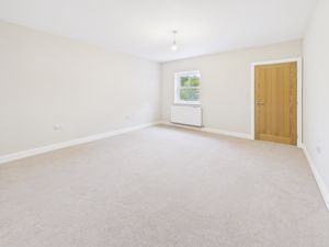 Bedroom- click for photo gallery